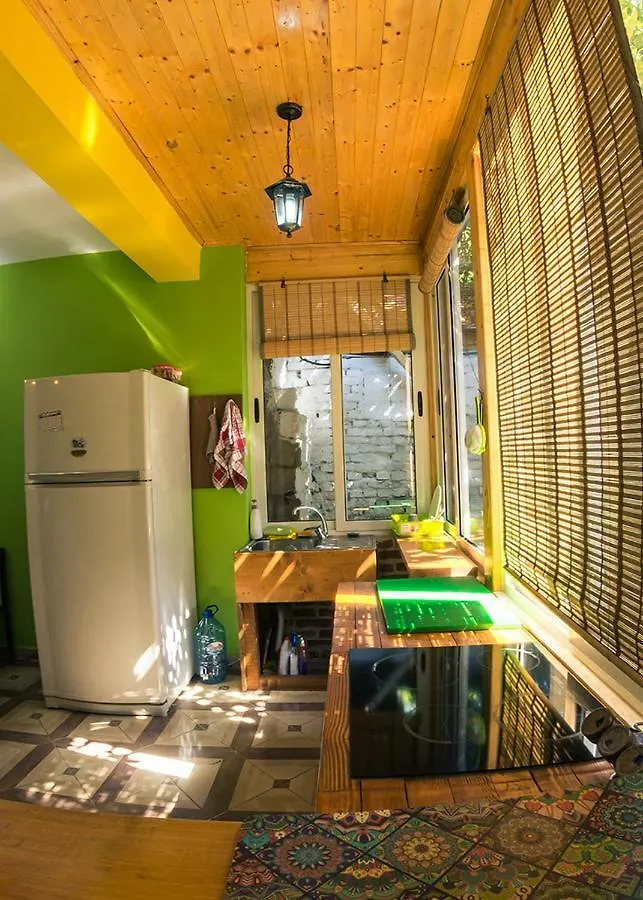 Sombra Hostel Tirana