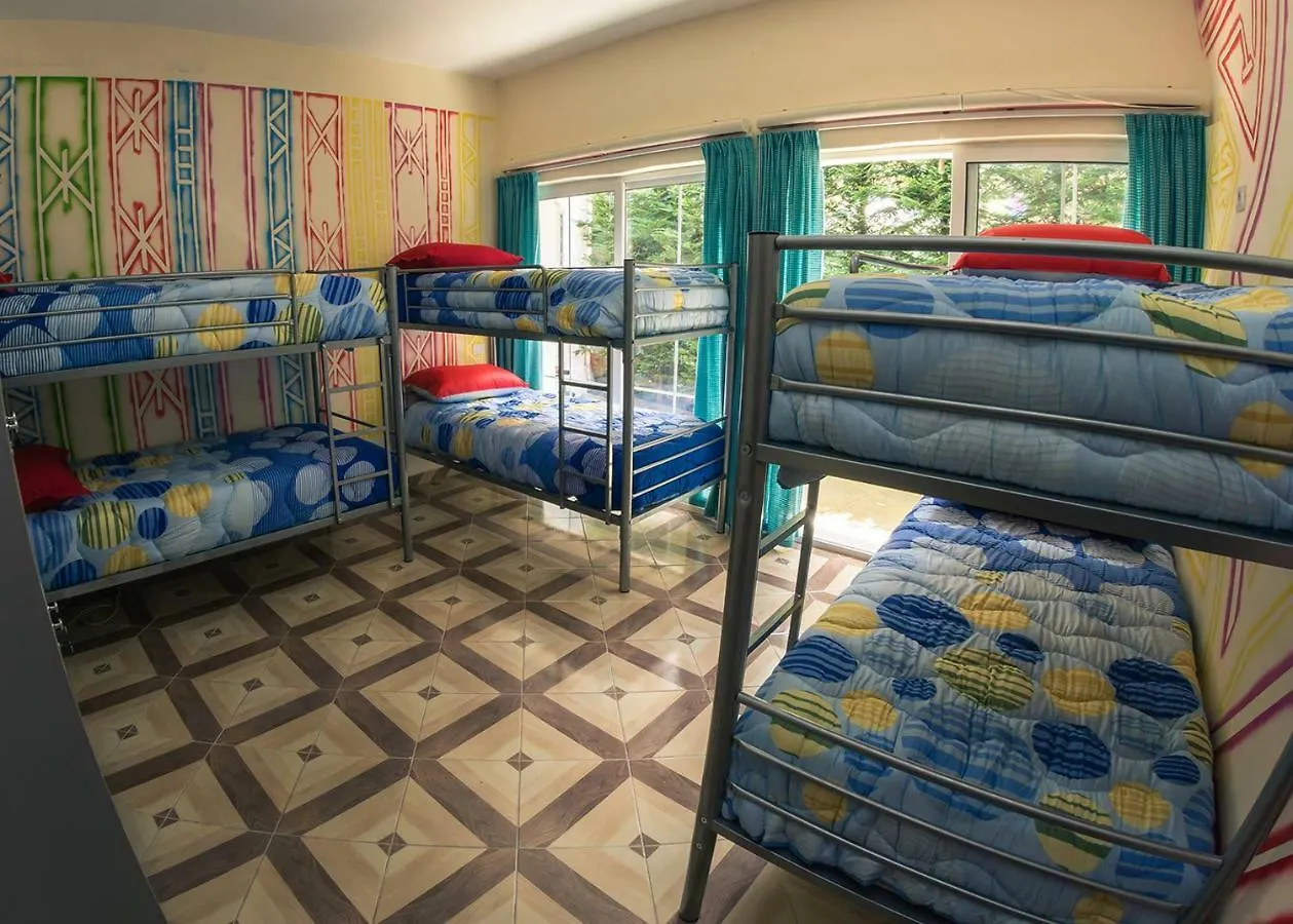 Sombra Hostel Tirana